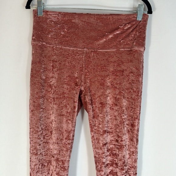 Lululemon Wunder Lounge High-Rise Tight 28" Soft Cranberry Pink Velvet Leggings - Picture 5 of 11